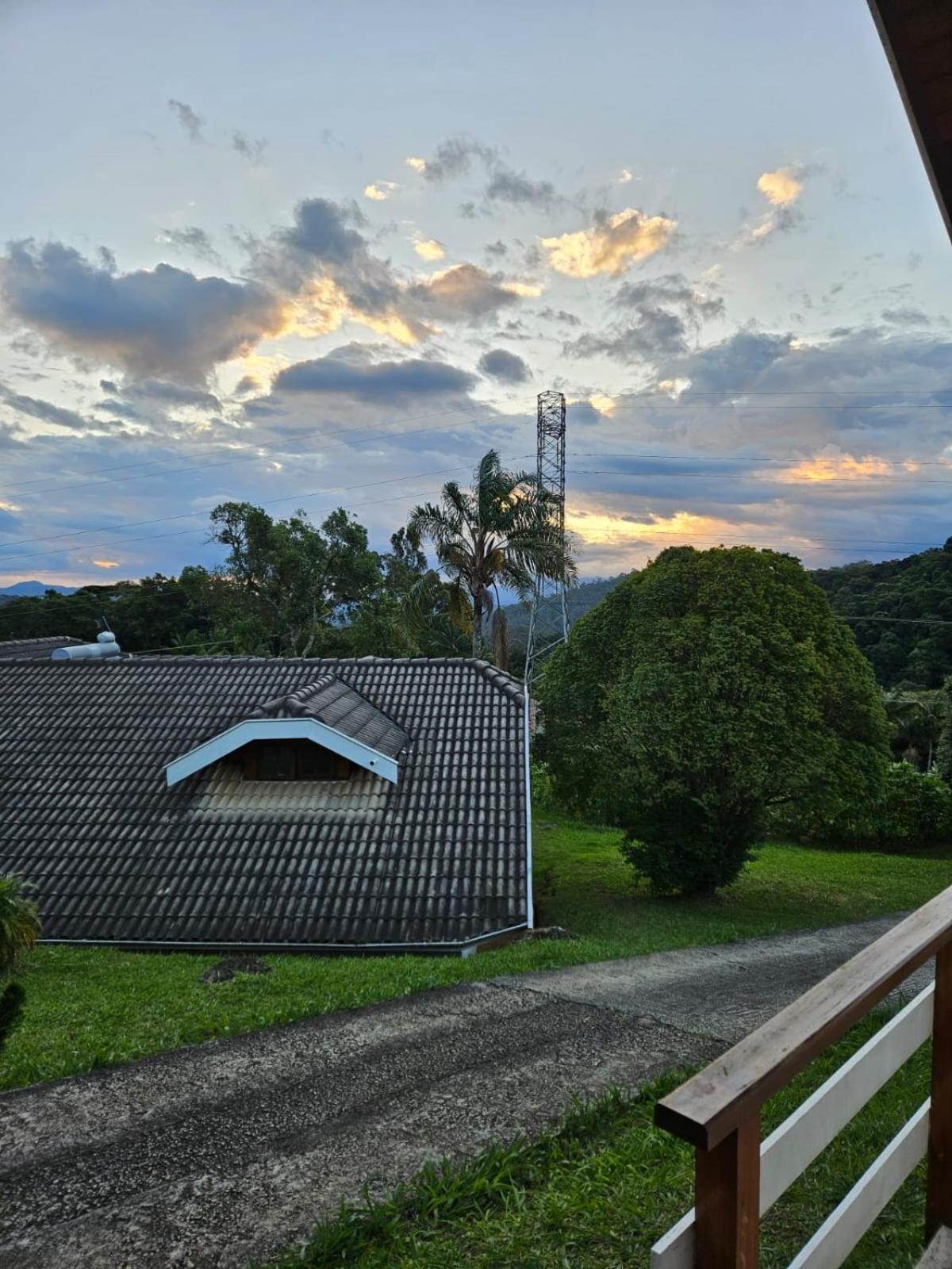Chale Amanhecer Hotel Santo Antônio do Pinhal Exterior photo